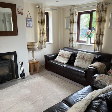 Woodside Cottage Grewelthorpe Nr Masham Ripon Extérieur photo